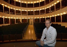 Asier Aparicio, en el teatro, su gran pasión.