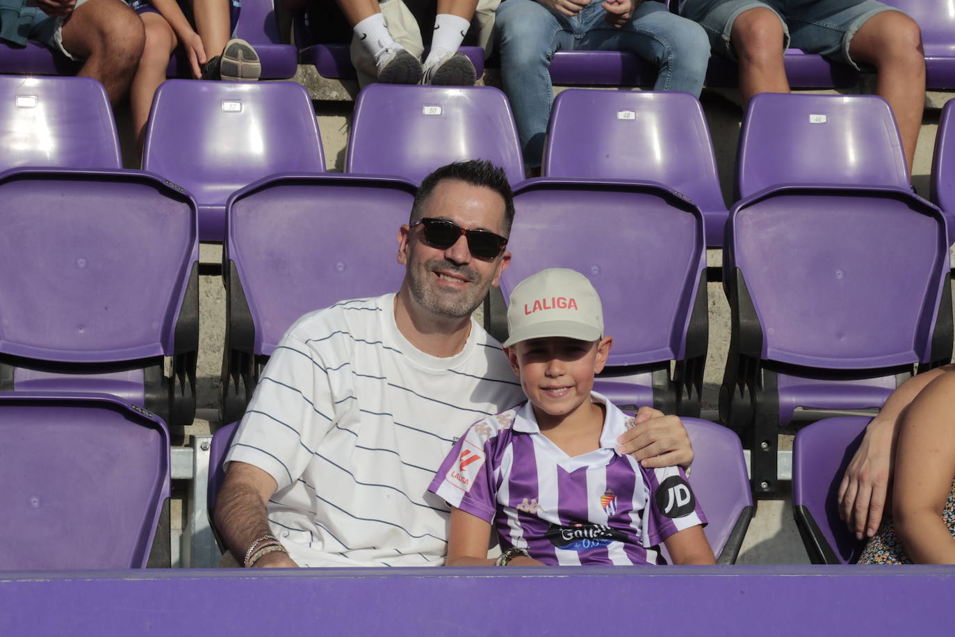 Búscate en la grada del estadio José Zorrilla (3/4)