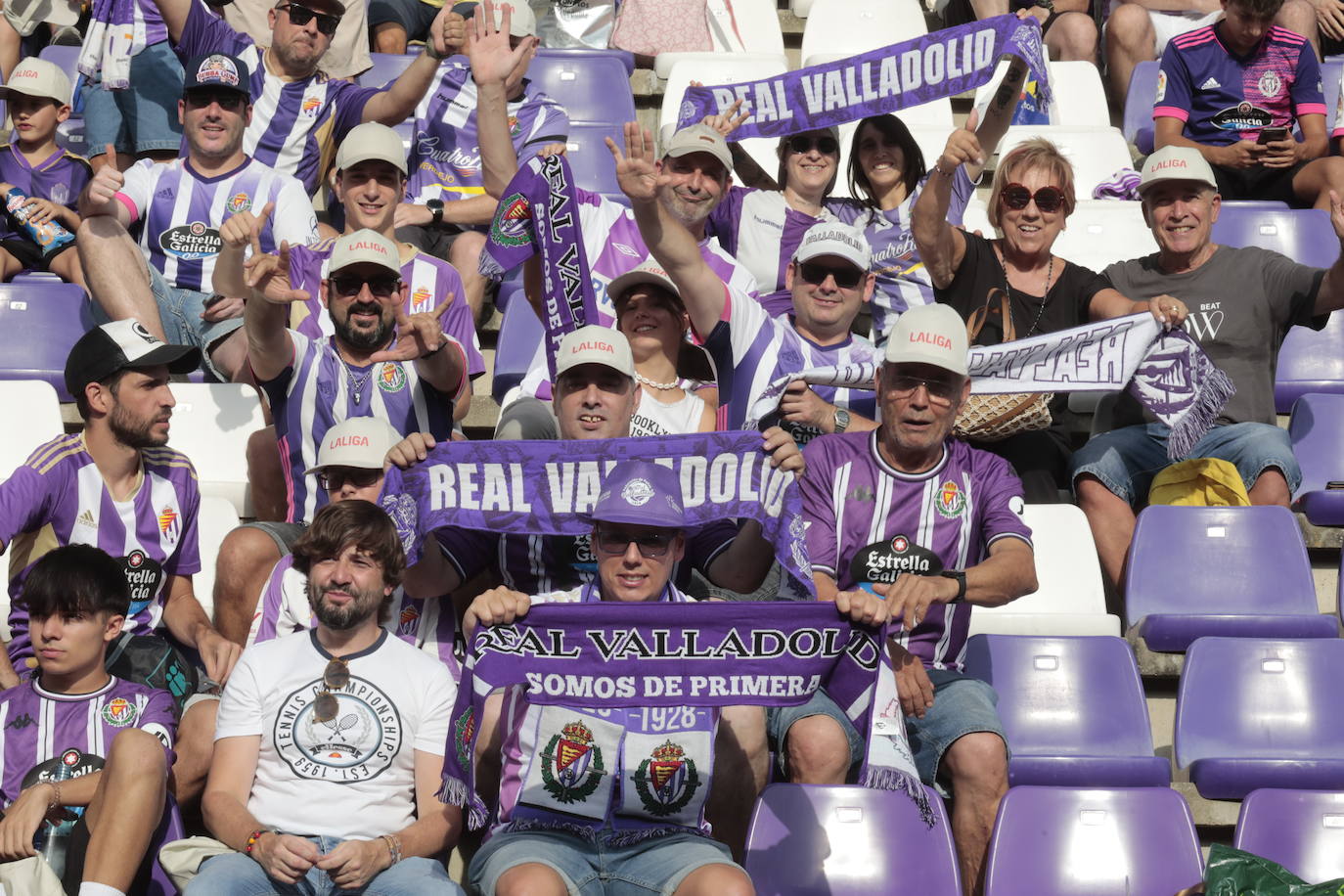 Búscate en la grada del estadio José Zorrilla (3/4)