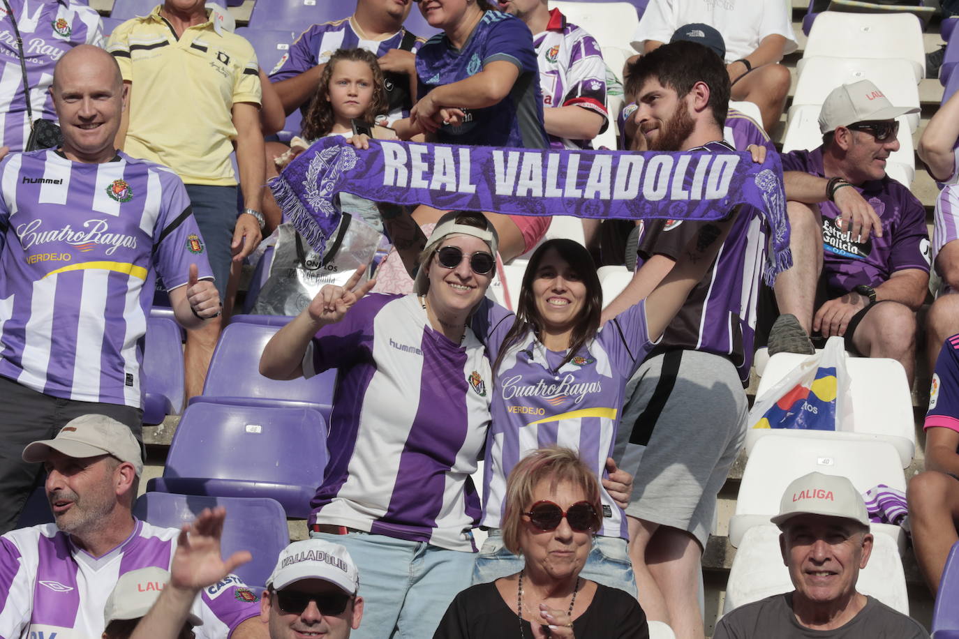 Búscate en la grada del estadio José Zorrilla (3/4)