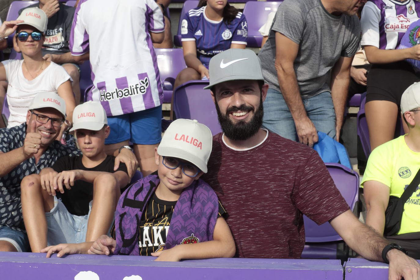 Búscate en la grada del estadio José Zorrilla (4/4)