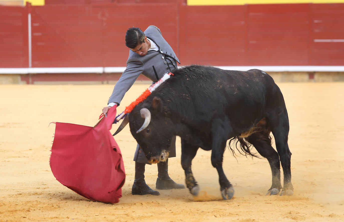 El peruano Alejandro Chavarri, triunfador de la clase práctica en Palencia