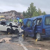 Mueren dos hermanos en un choque entre dos vehículos en Burgos