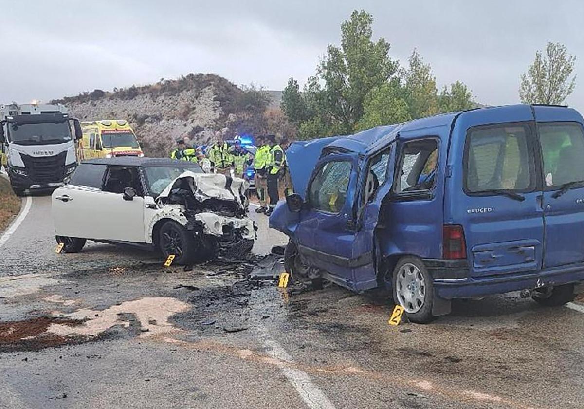 Estado en el que quedaron los vehículos accidentados.