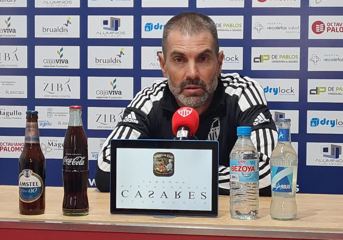 Ramsés, en la rueda de prensa previa al partido ante la Ponferradina.