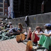 Desde Italia y Francia para ver a Mika en la Plaza Mayor de Valladolid