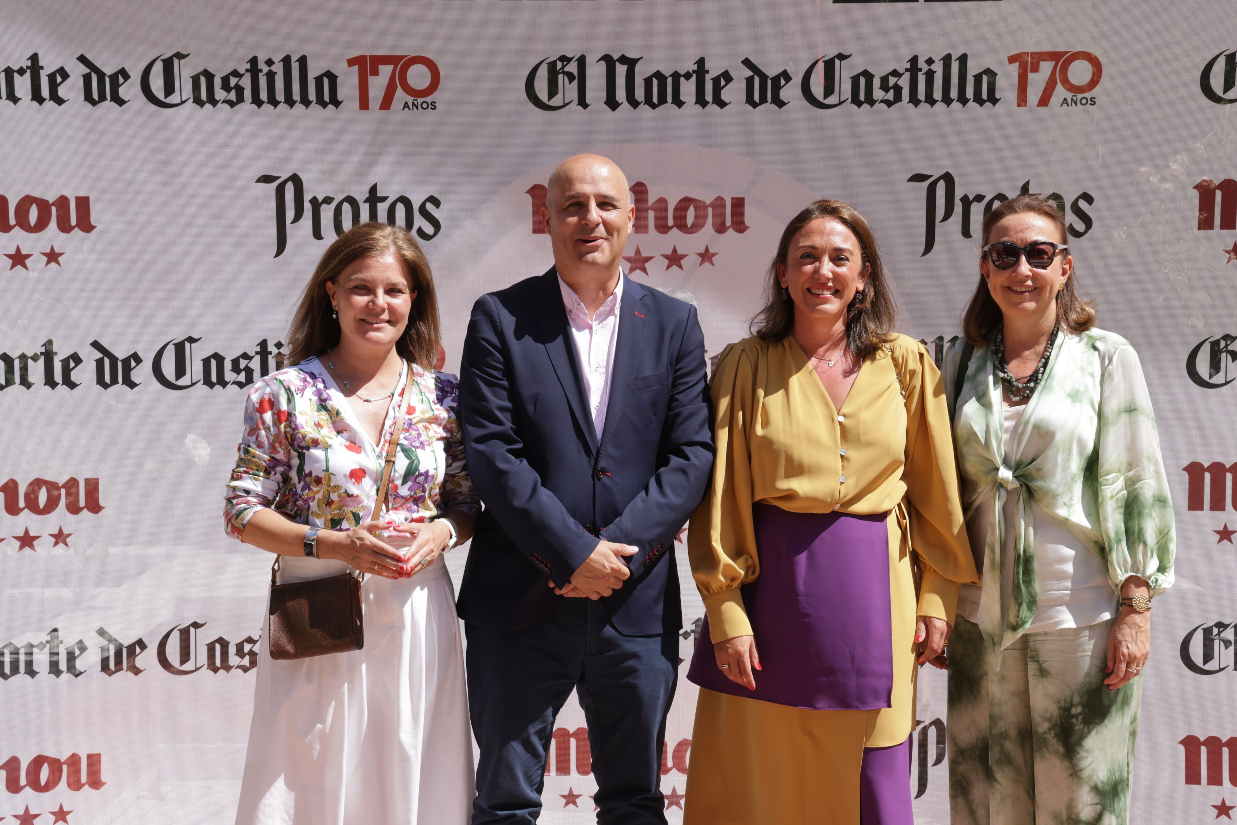 Cristina Frías (directora general de la Industria y la Cadena Agroalimentarias), Jorge Llorente (viceconsejero de Política agraria comunitaria y desarrollo rural), María González (consejera de Agricultura, ganadería y desarrollo rural) y Ana Álvarez-Quiñones (secretaria general de Agricultura, ganadería y desarrollo rural).