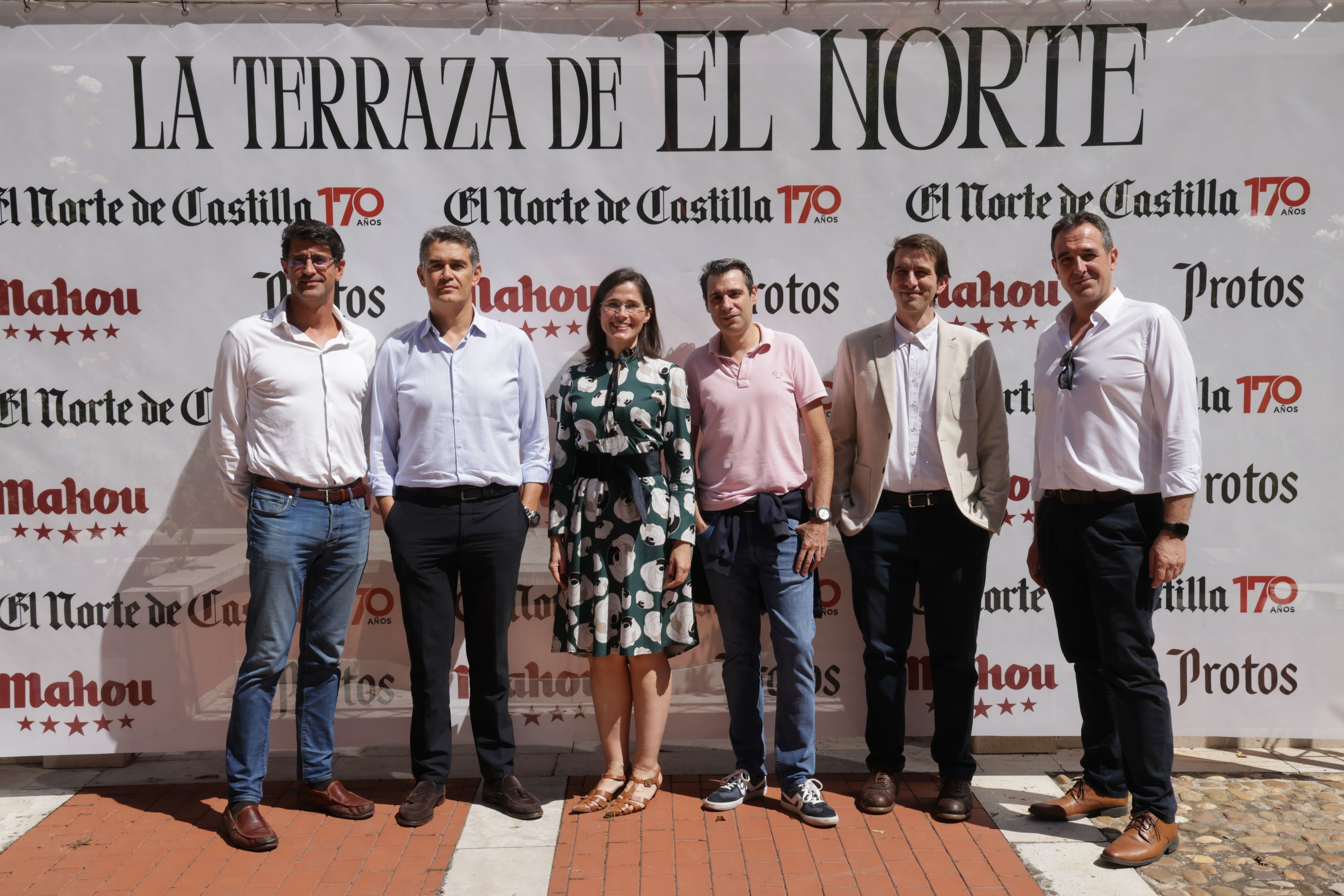 David Cerezo, Felipe Cerezo, Belén Barrios, Raúl Omaña, Carlos Blázquez y Mariano Villafáfila.