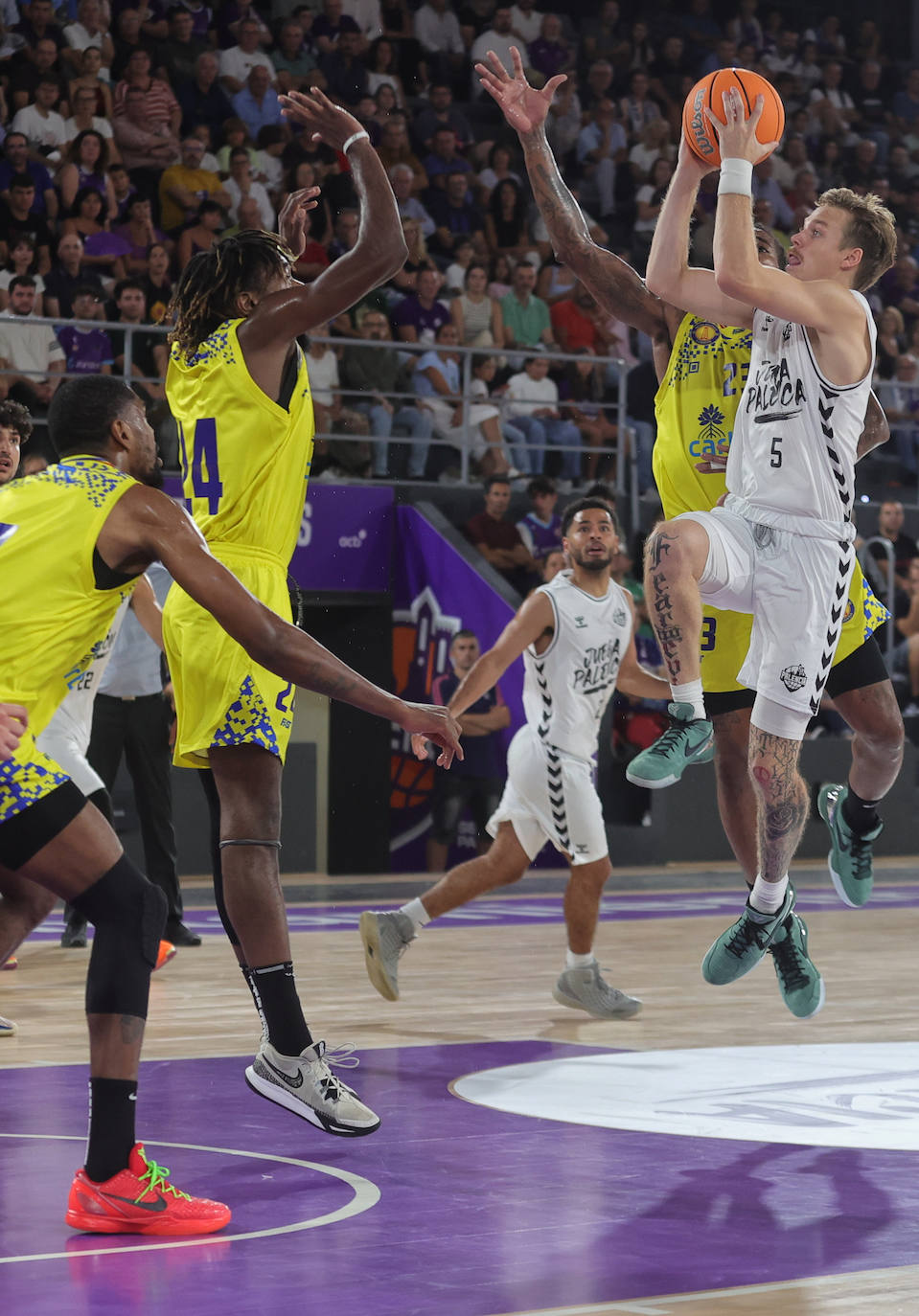 Así ha sido el primer partido del Palencia Baloncesto de pretemporada