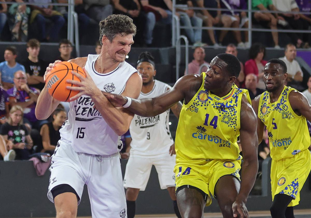 Así ha sido el primer partido del Palencia Baloncesto de pretemporada