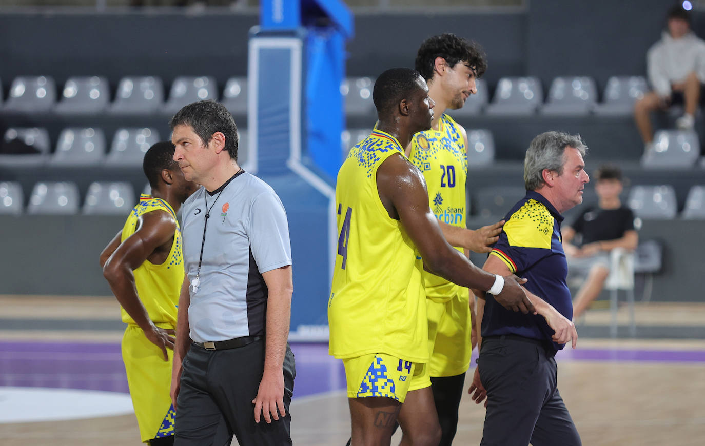 Así ha sido el primer partido del Palencia Baloncesto de pretemporada