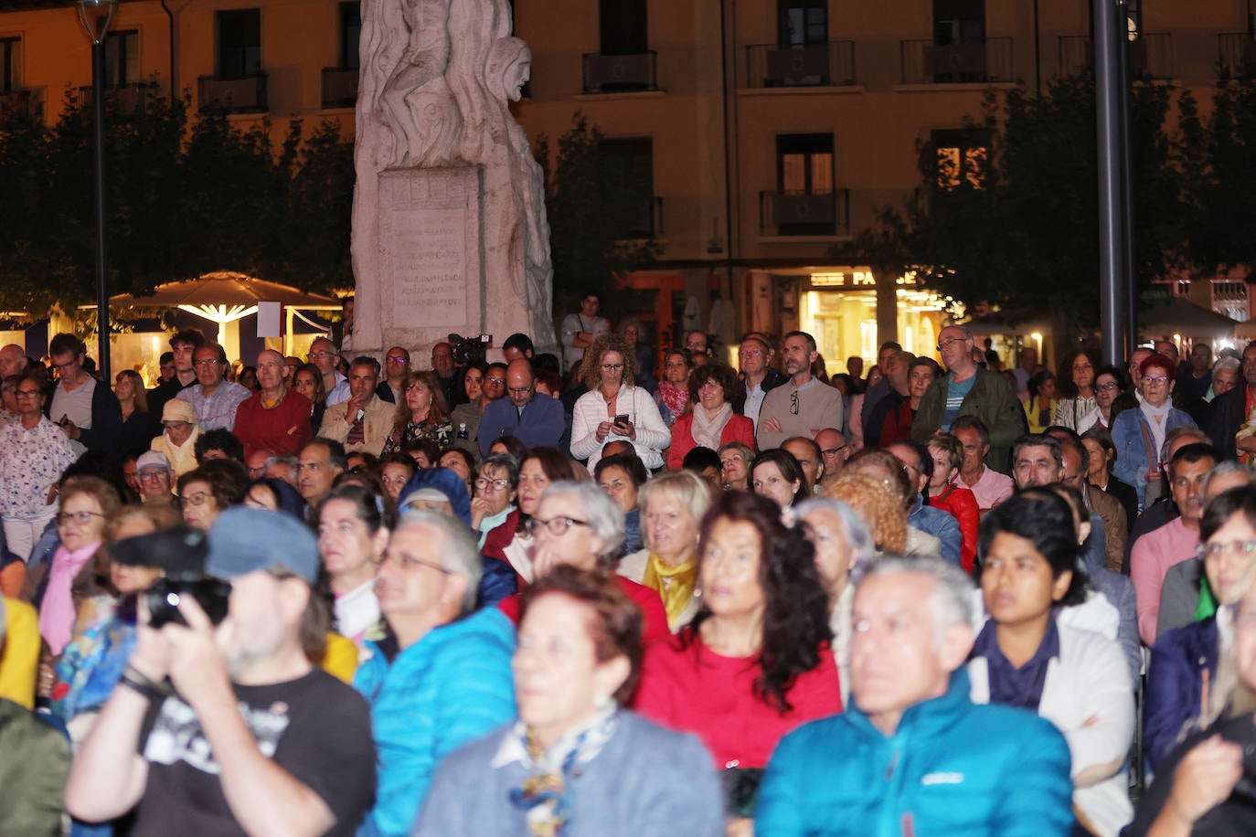 Toda la esencia de Portugal con Teresa Salgueiro en la Plaza Mayor