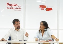 Luis Tudanca y Ana Sánchez, durante la Comisión Ejecutiva Autonómica del PSOE.