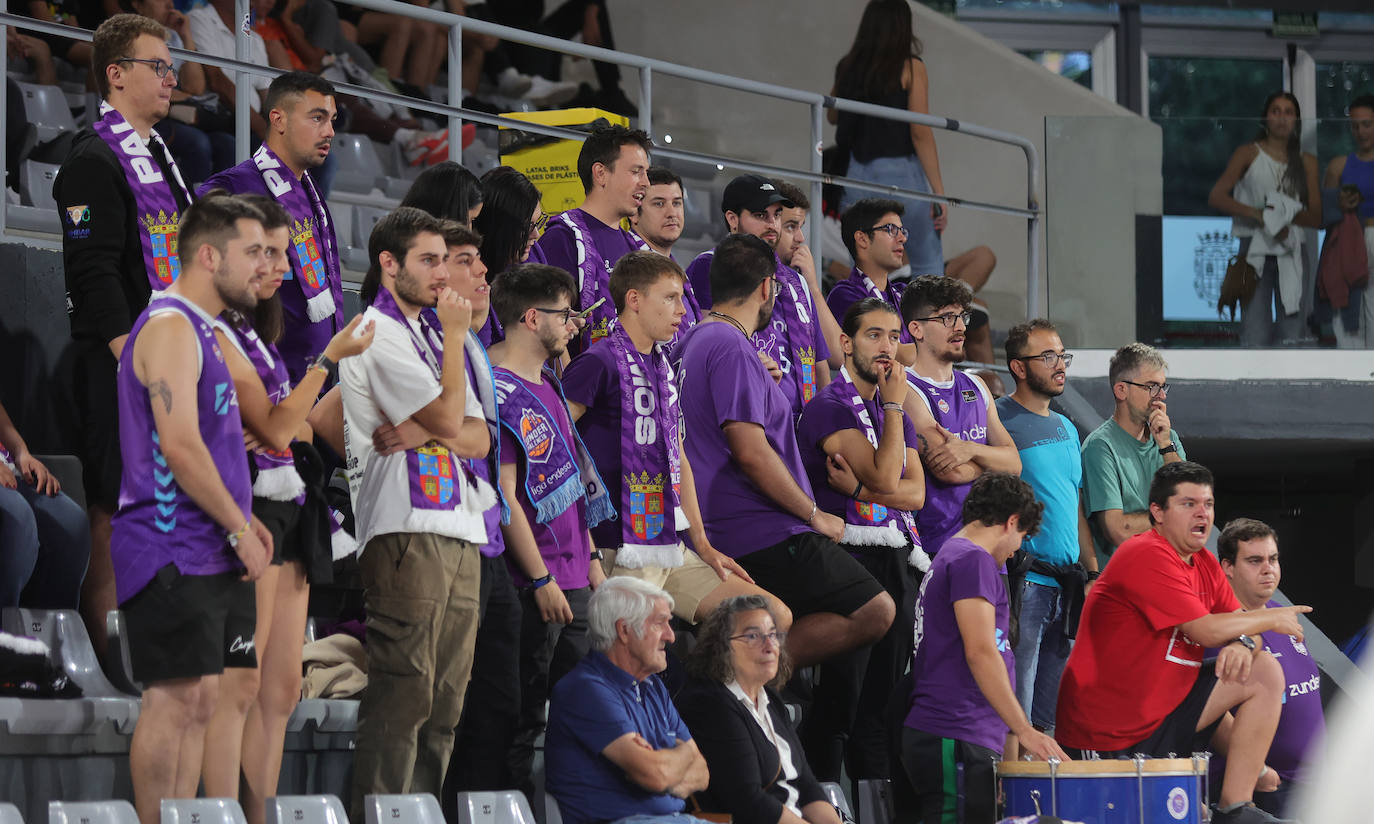 Búscate en las gradas del Pabellón en el Palencia Baloncesto-Petro de Luanda