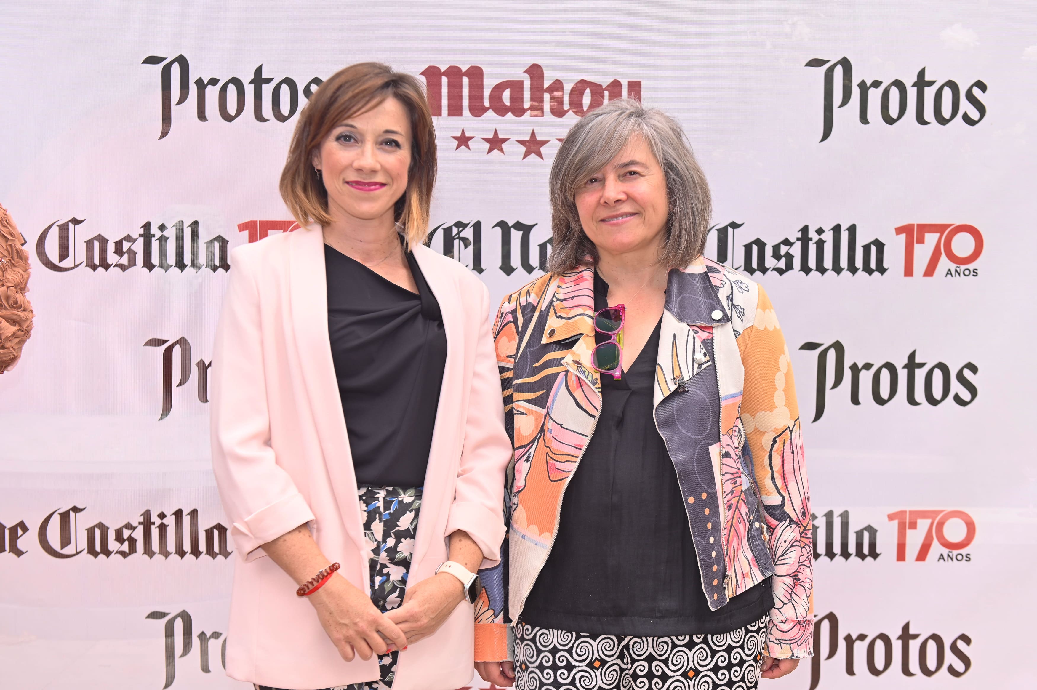 Centro Óptico Cervantes: Ana Belén Cisneros y Julia Benito.