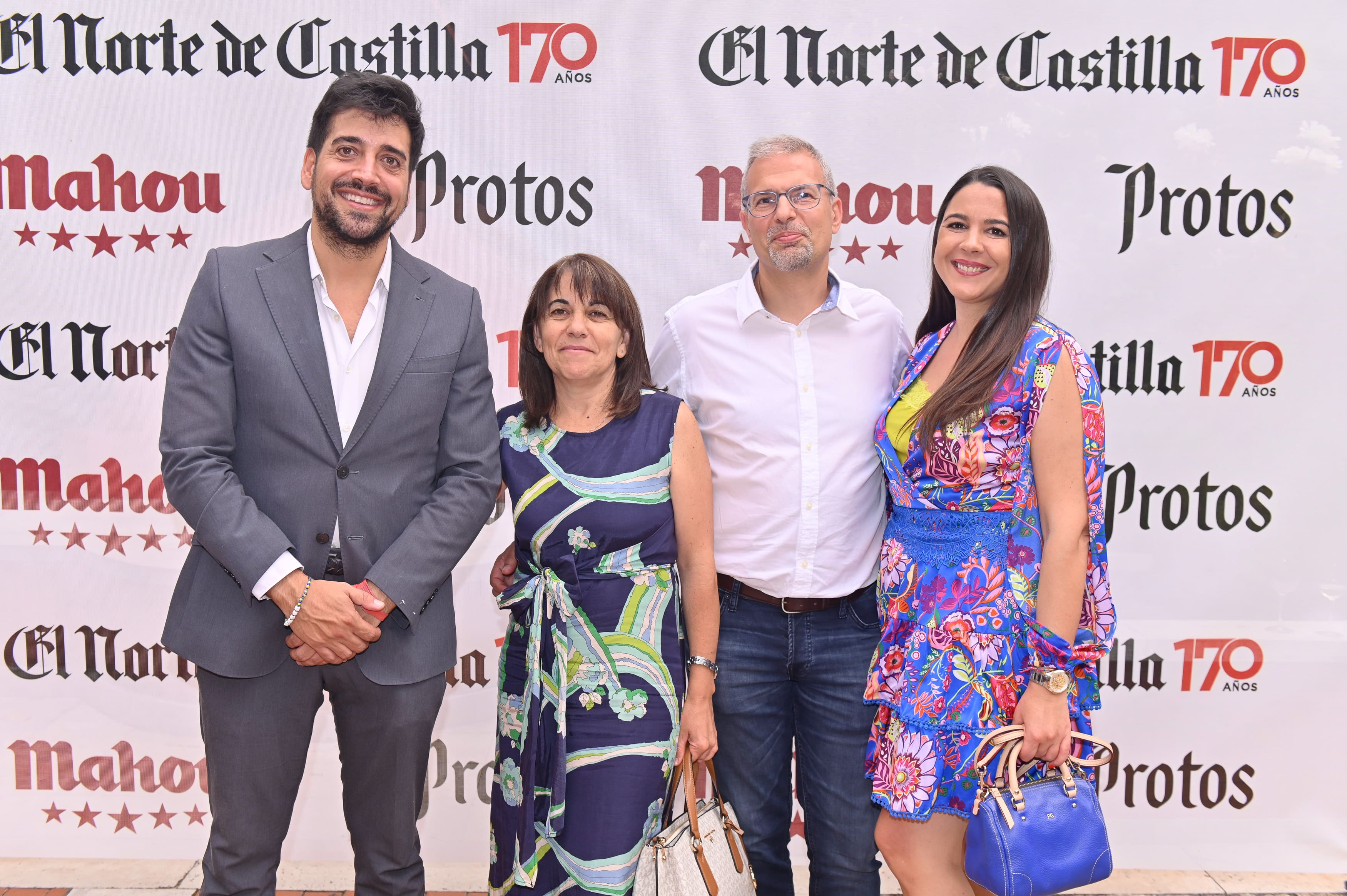 Ángel Casado, Flor María Ramos (AGCInmo), Javier Peña y Cristina Sáez (Único Homes).