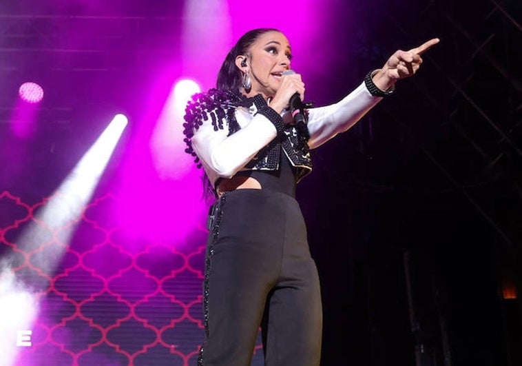 María Peláe en el concierto de la Plaza Mayor de Valladolid.