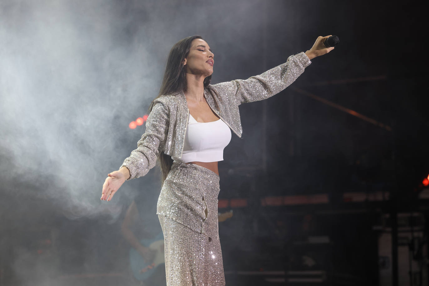 Las imágenes del concierto de India Martínez en la Plaza Mayor de Valladolid