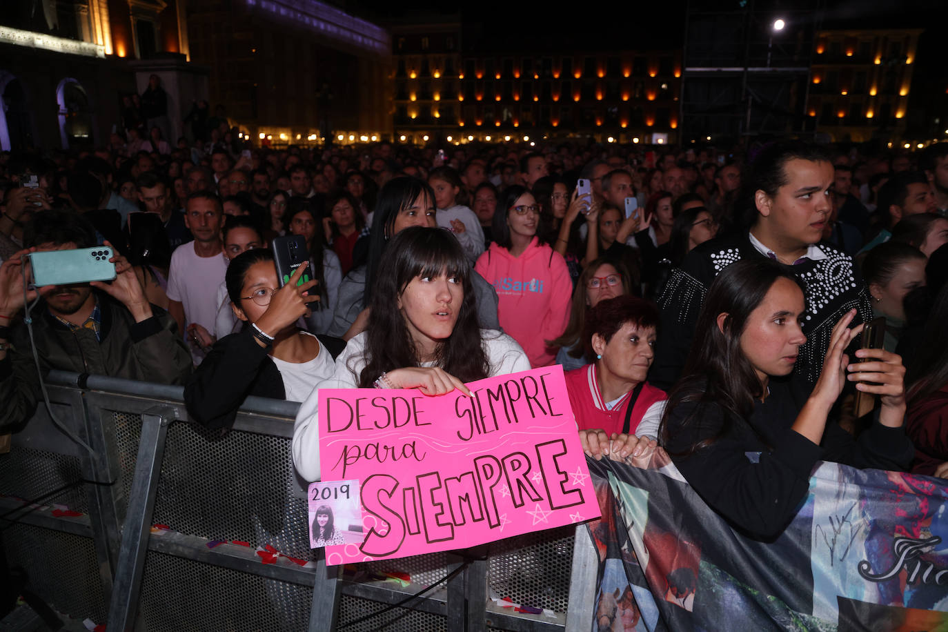 Las imágenes del concierto de India Martínez en la Plaza Mayor de Valladolid