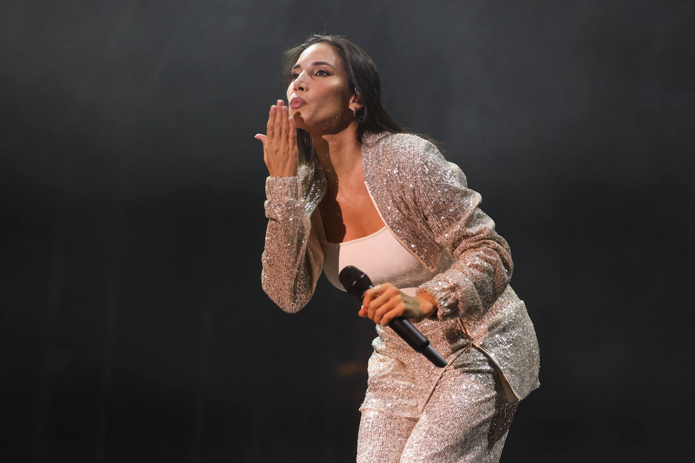 Las imágenes del concierto de India Martínez en la Plaza Mayor de Valladolid