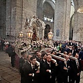 Los cortes al paso de la procesión de Nuestra Señora de San Lorenzo