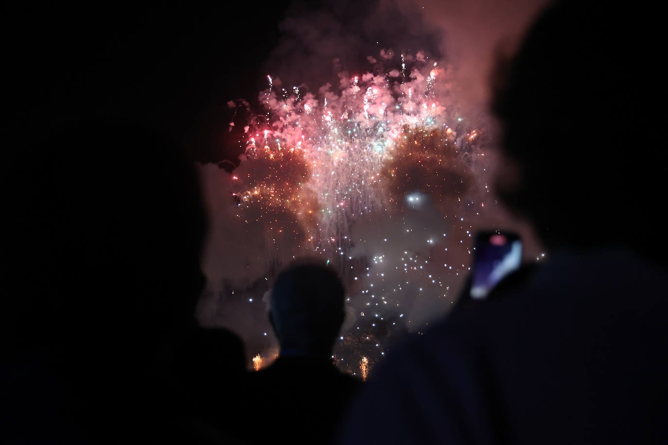 El fin de fiestas con la mascletá y los fuegos artificiales, foto a foto