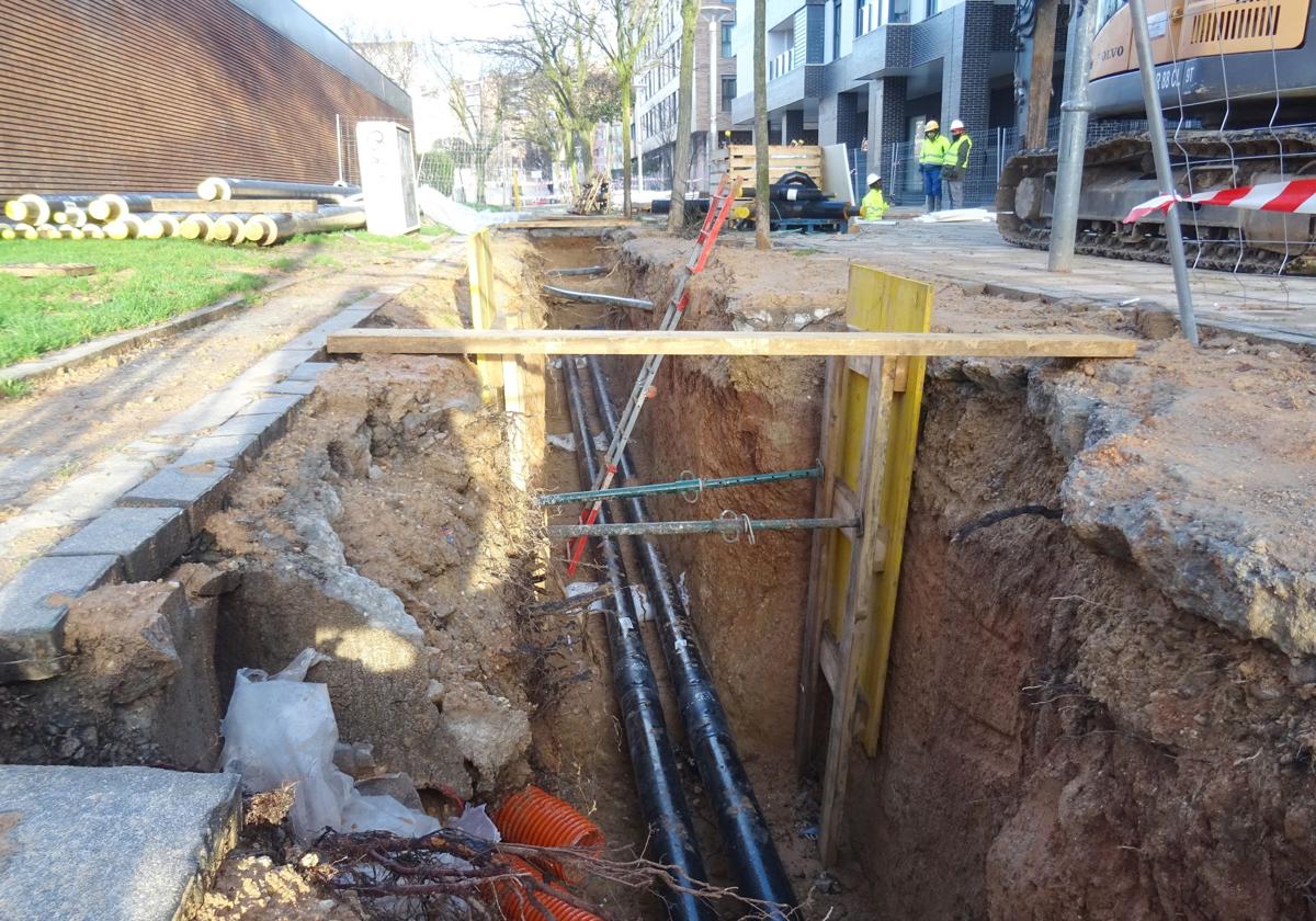 Obras de la red de calor acometidas a principios de año en la ciudad de Valladolid.