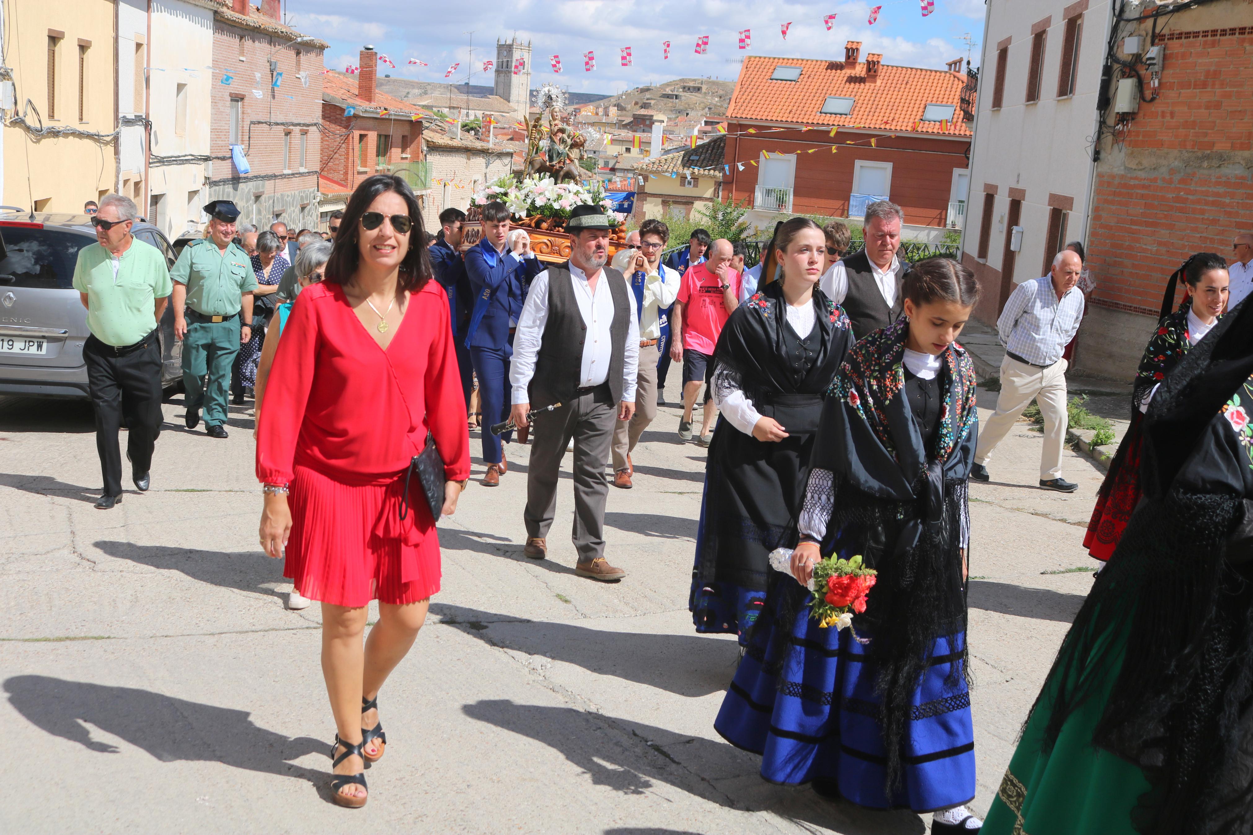 Baltanás se rinde a la Virgen de Revilla