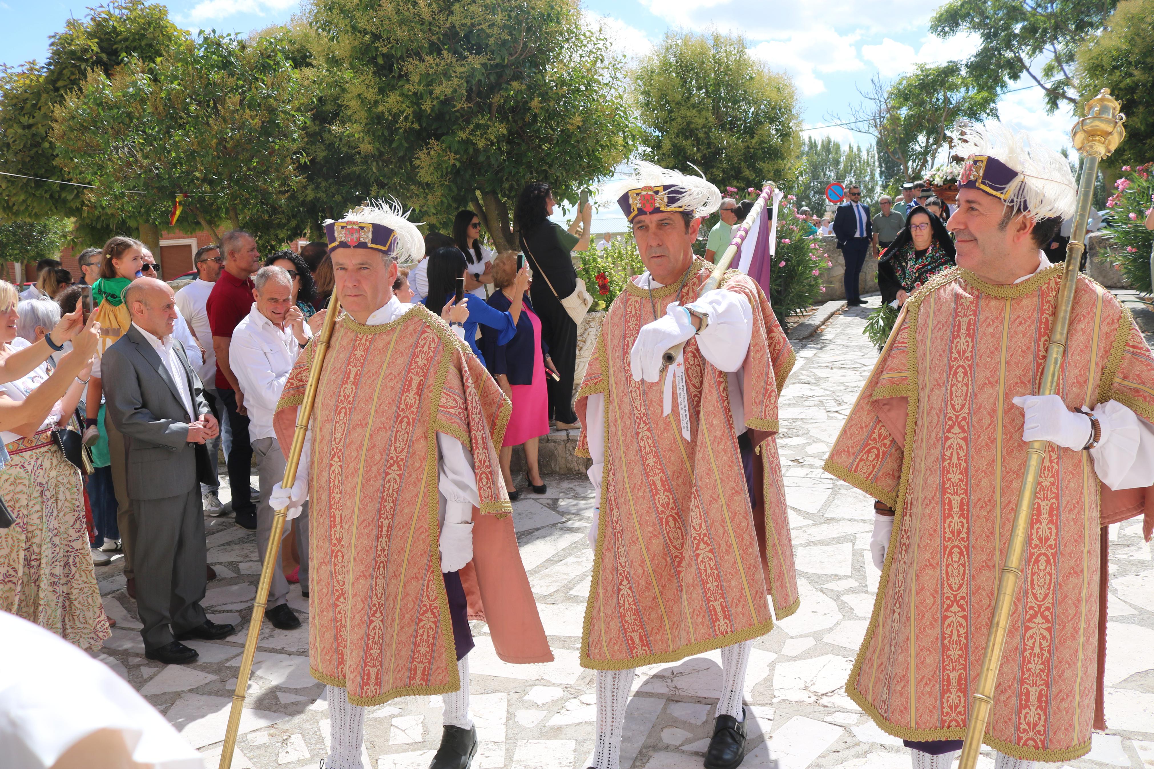 Baltanás se rinde a la Virgen de Revilla
