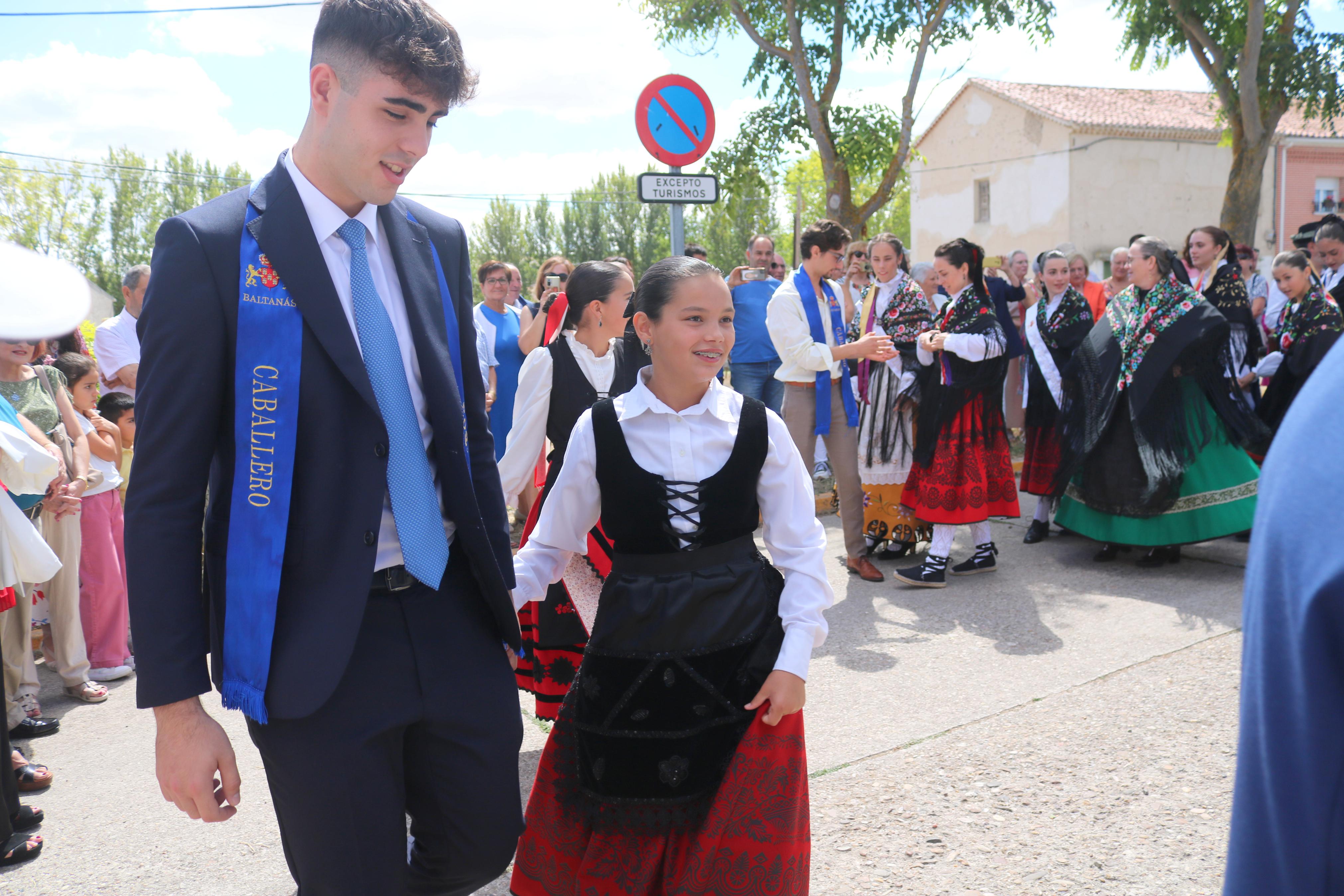 Baltanás se rinde a la Virgen de Revilla