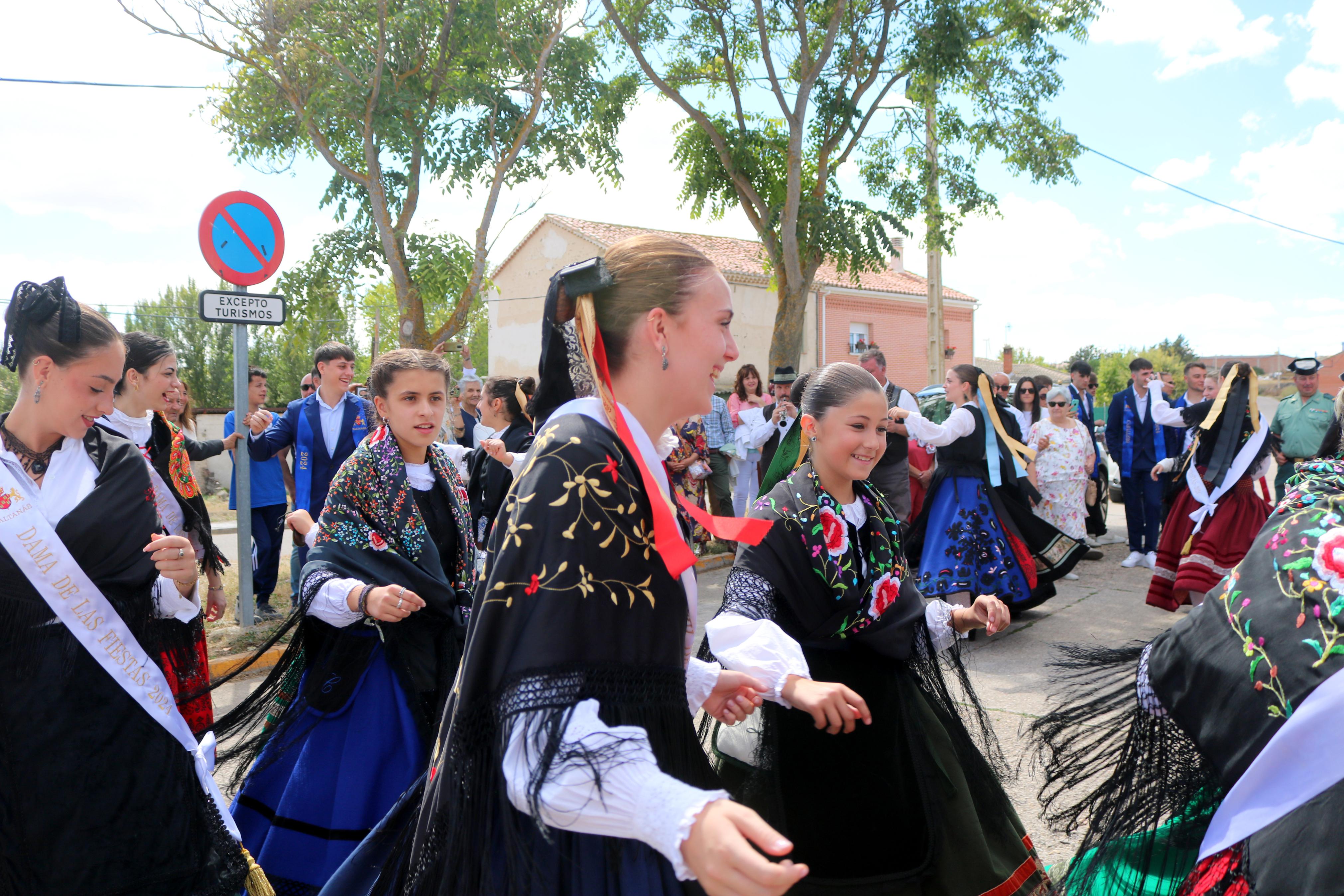 Baltanás se rinde a la Virgen de Revilla