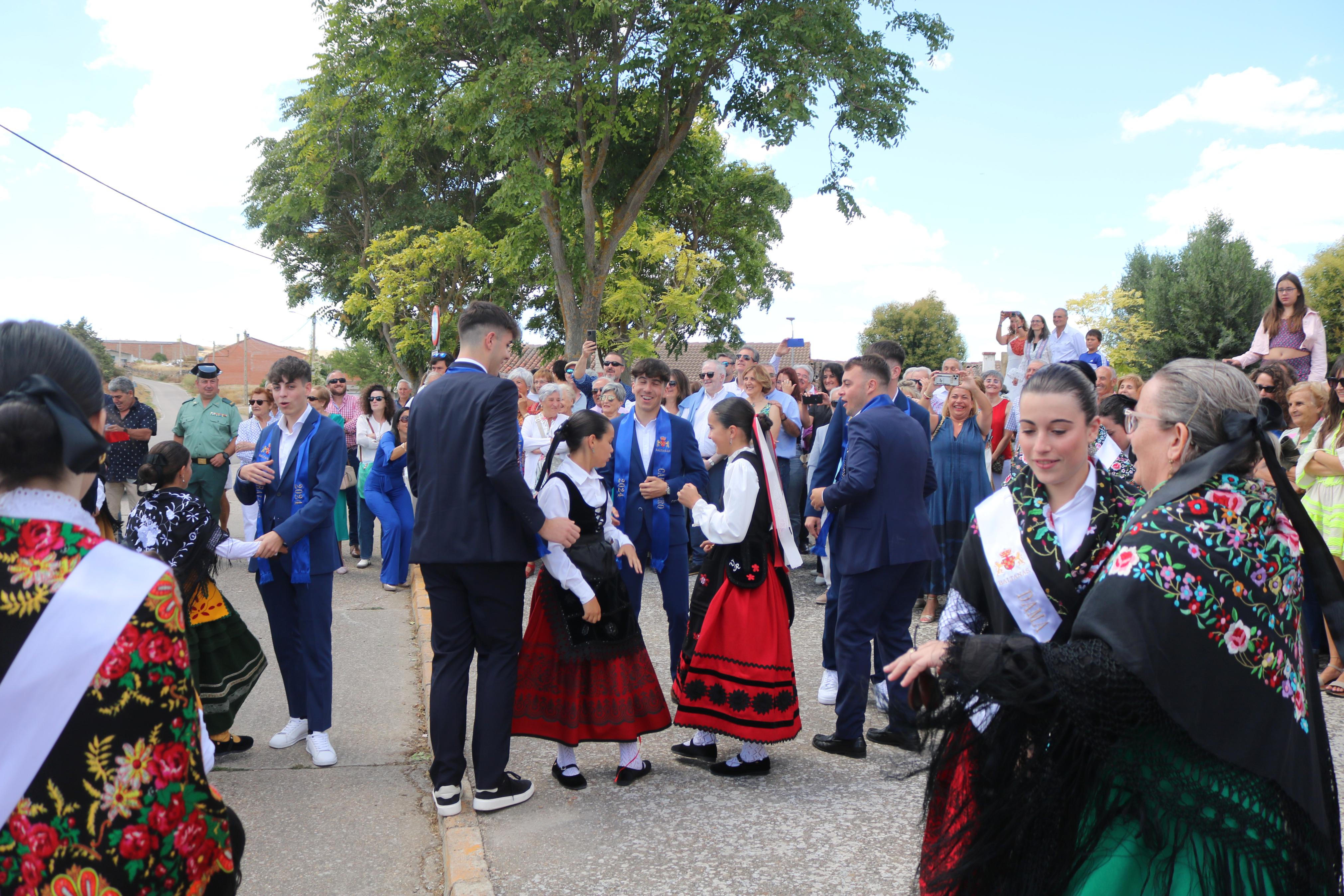 Baltanás se rinde a la Virgen de Revilla