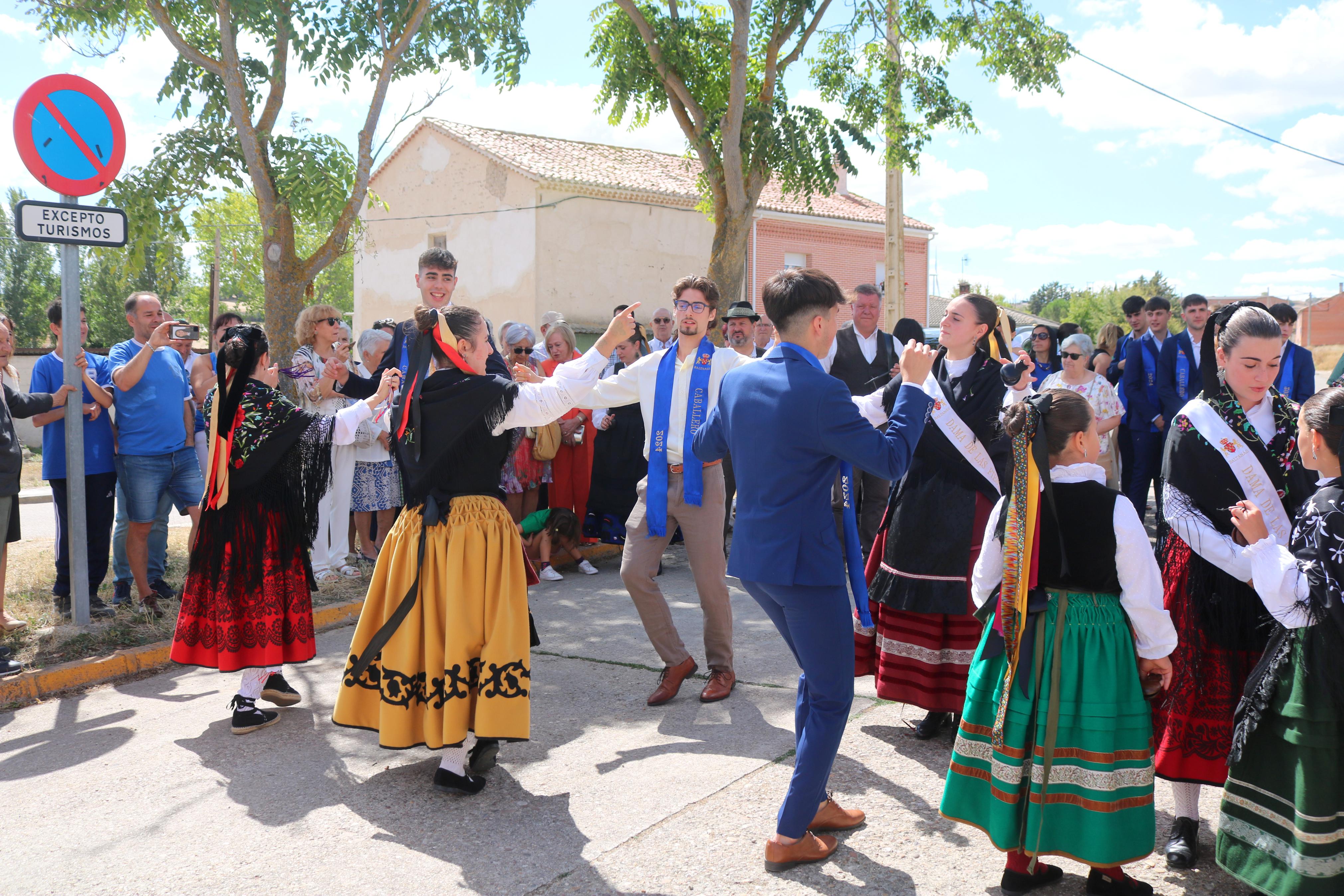 Baltanás se rinde a la Virgen de Revilla