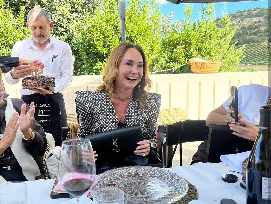 Las imágenes del cumpleaños que ha reunido en Valladolid a Vicky Martín Berrocal o Elena Tablada