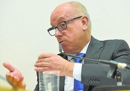 Alfonso Centeno, durante la comisión de investigación del caso 'Meseta Ski'.