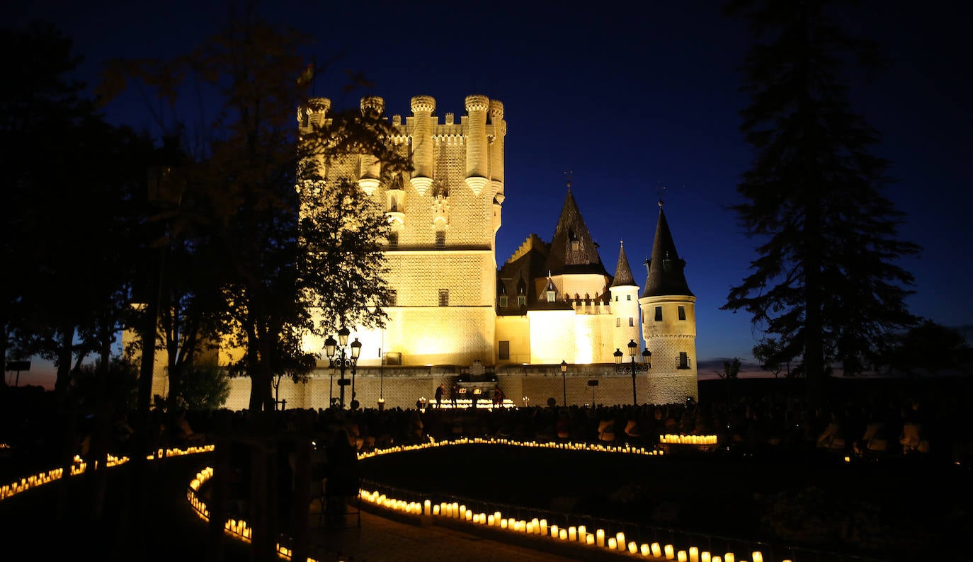 Fotografías del concierto con velas en el Alcázar de Segovia