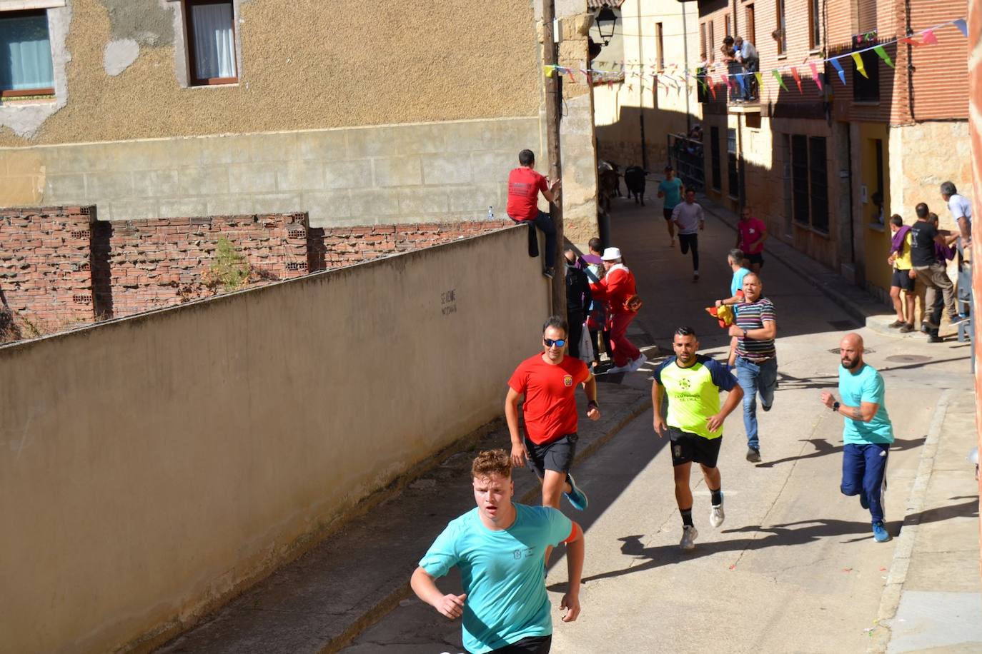 Así lo pasan en Astudillo en las Ferias y Fiestas de la Santa Cruz