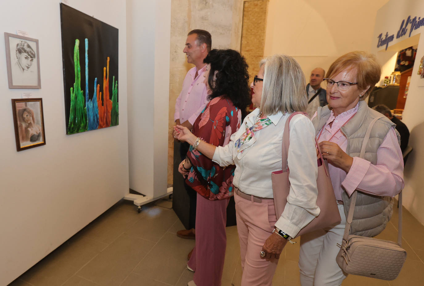 El Museo de los Cuentos de Paredes se abre al mundo