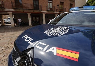 La Policía Nacional detiene a dos mujeres y un hombre por extorsión y amenazas