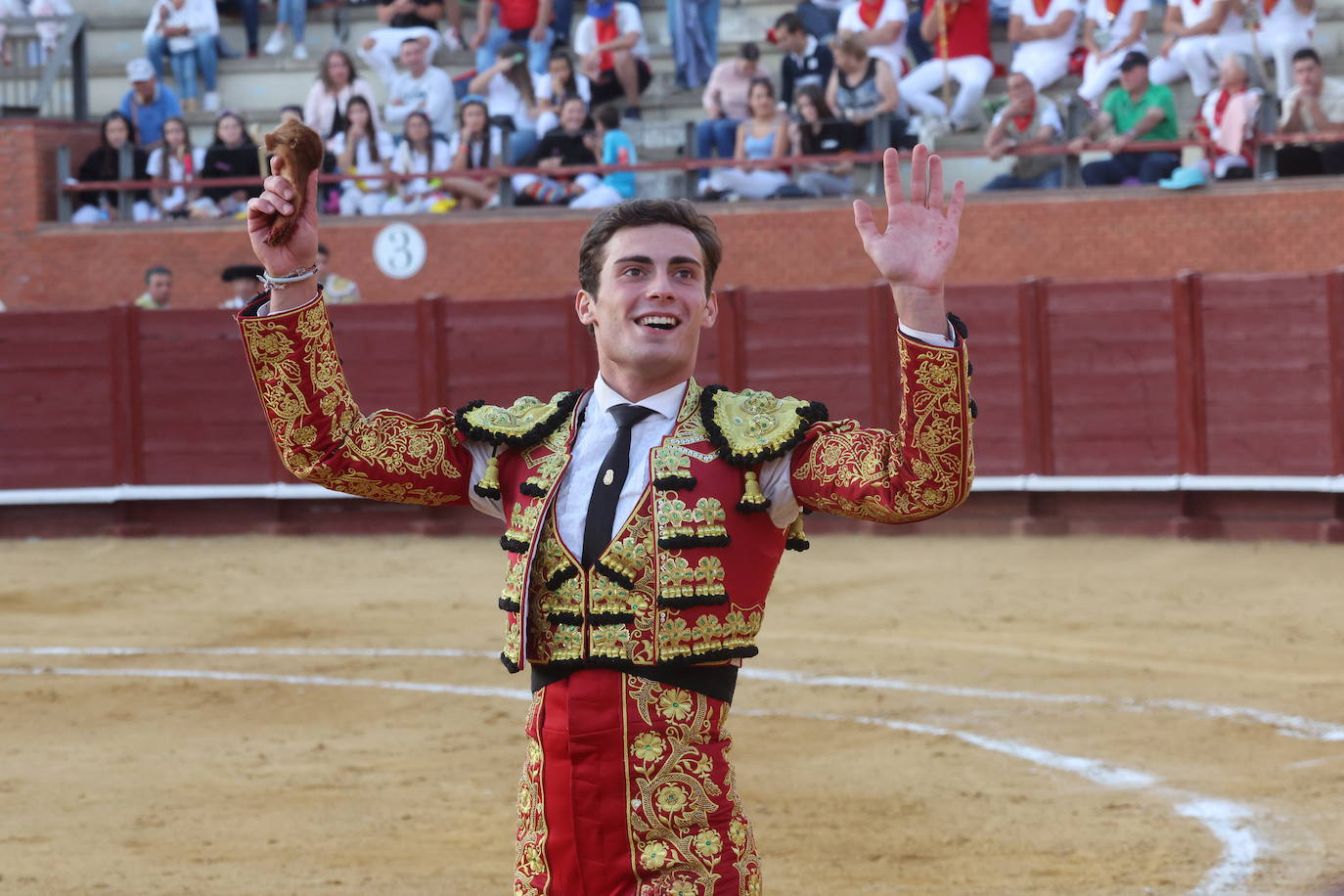La novillada en Tordesillas, en imágenes