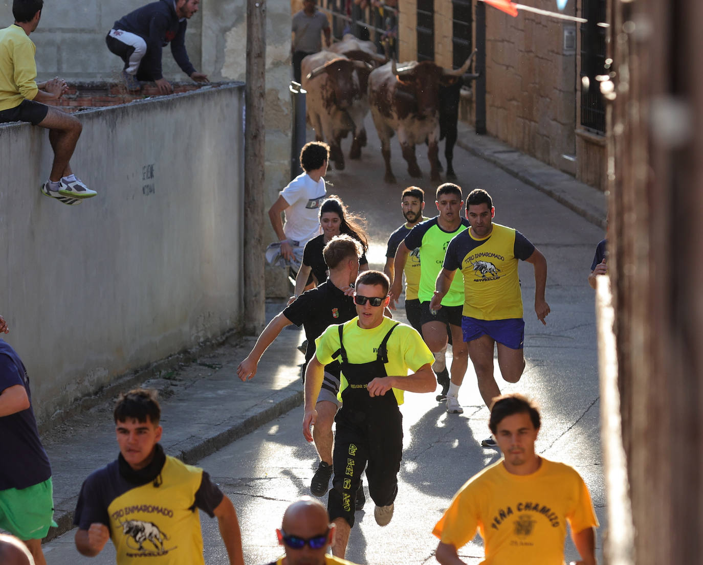 Astudillo vive el Toro del Pueblo