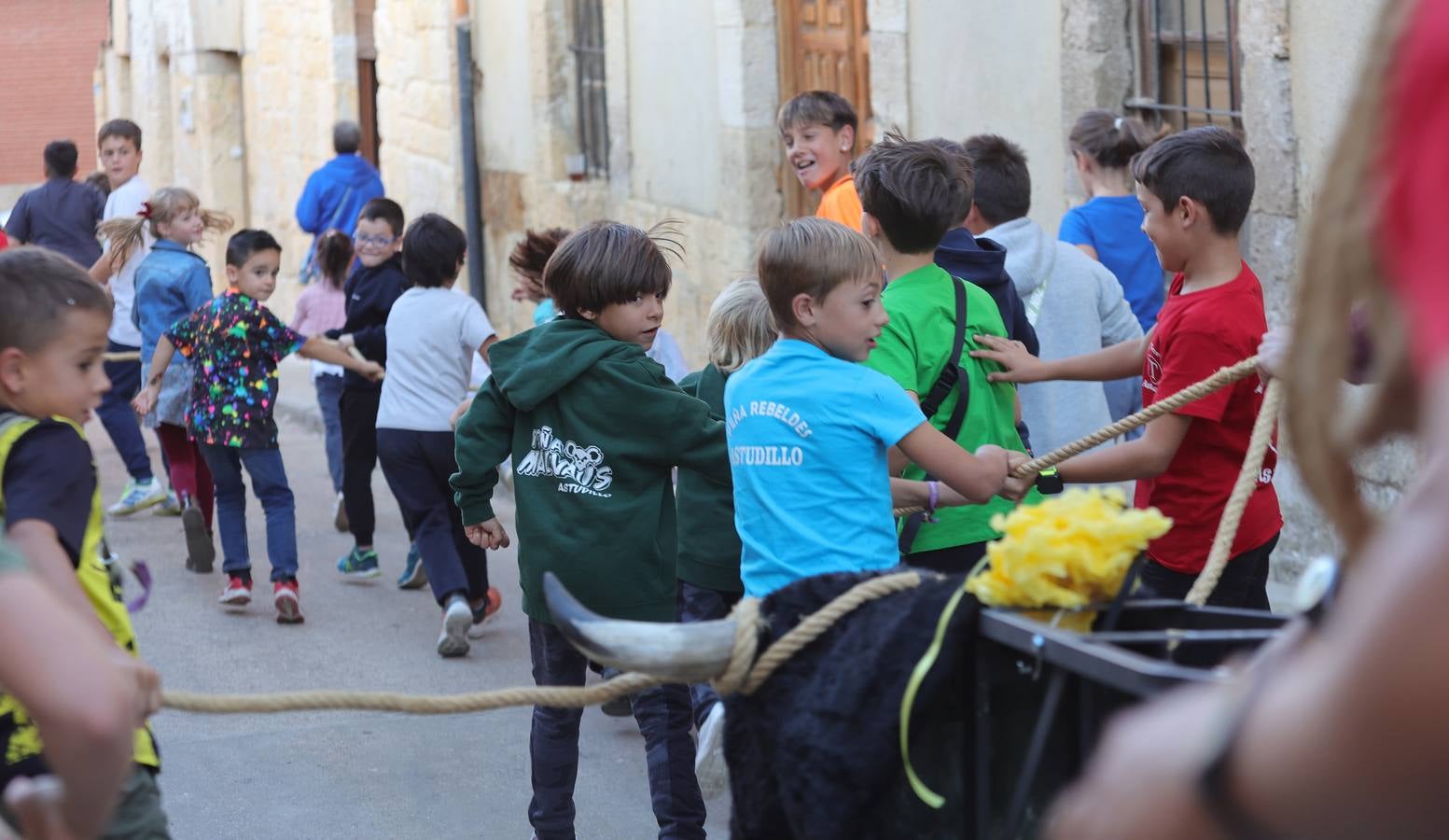 Relevo generacional por la pasión taurina en Astudillo