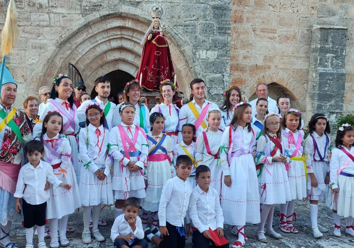 Fiestas en honor a la Virgen de Allende el Río en Palenzuela