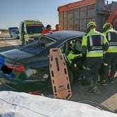 Fallece un hombre de 82 años en una colisión entre un turismo y un camión en Husillos