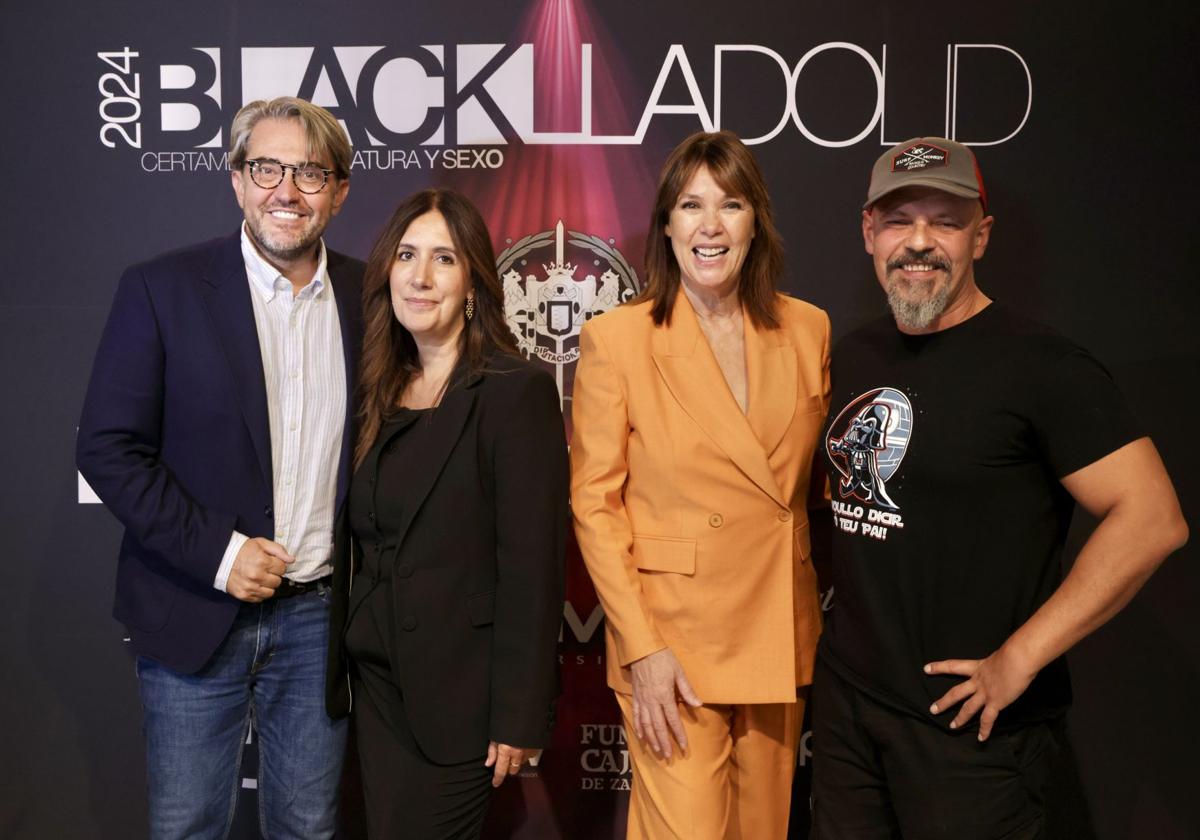 Maximo Huerta, Dolores Redondo, Mabel Lozano y César Pérez Gellida, en la presentación de Blacklladolid.