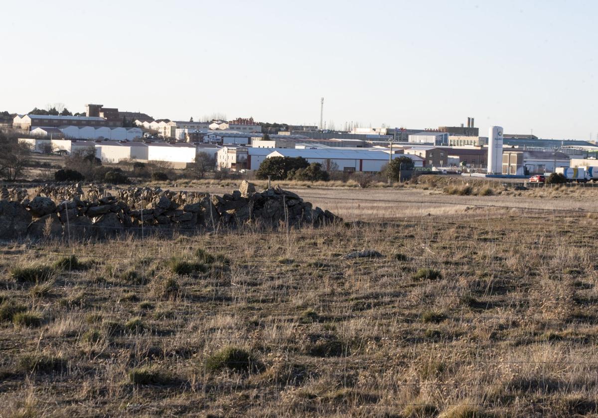 Terrenos del futuro área industrial de Prado del Hoyo.