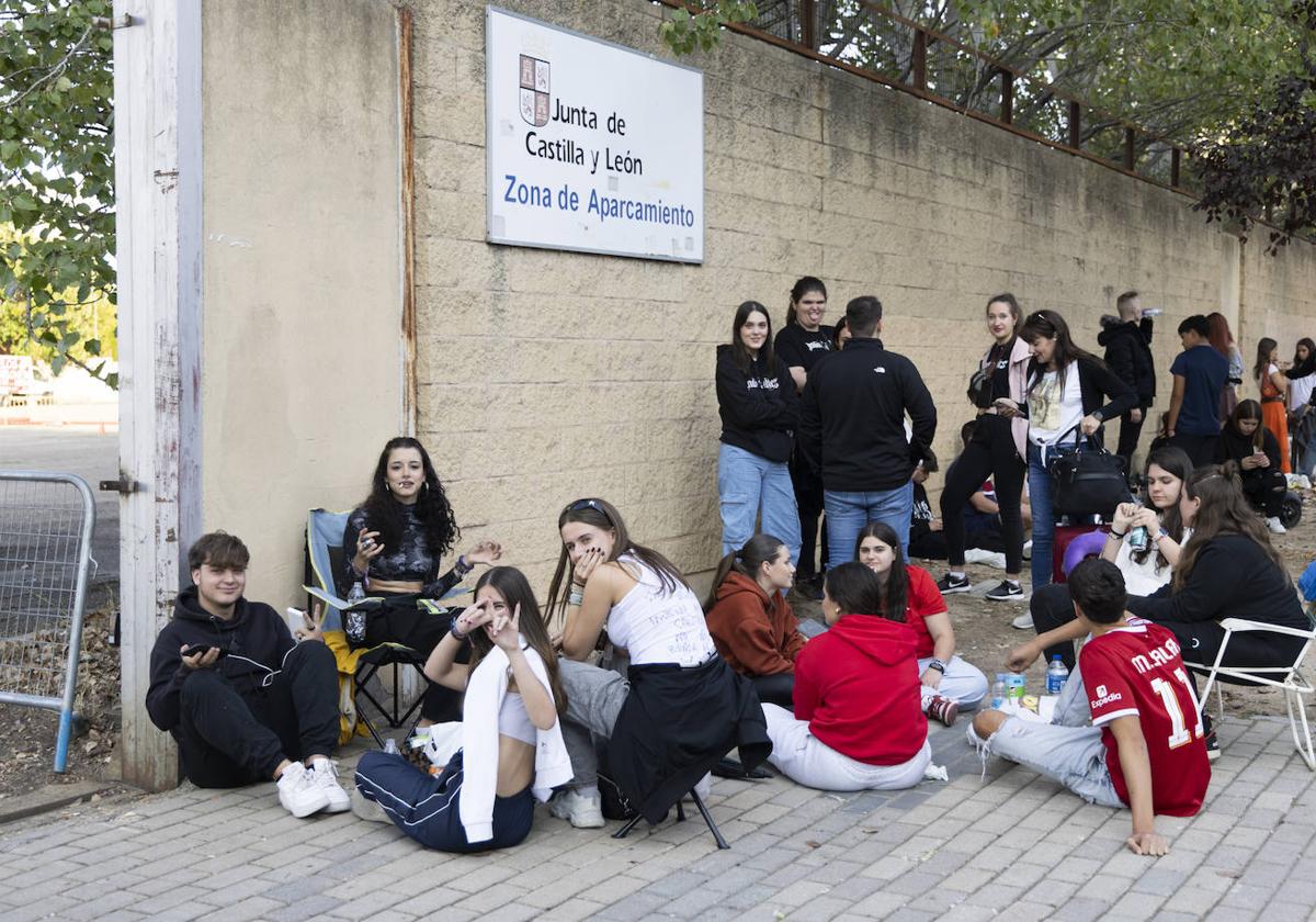 Las colas para Estopa y Natos y Waor se solapan en la Feria de Muestras de Valladolid