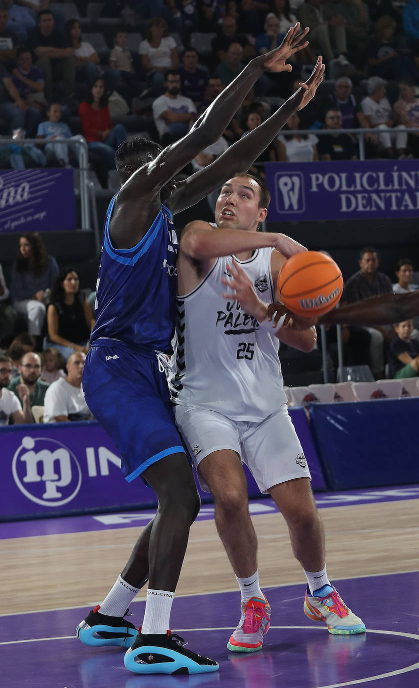 El Palencia Baloncesto arrasa al filial del Gran Canaria