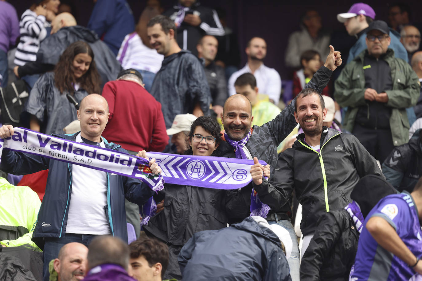 Búscate en las gradas del estadio José Zorrilla (2/4)