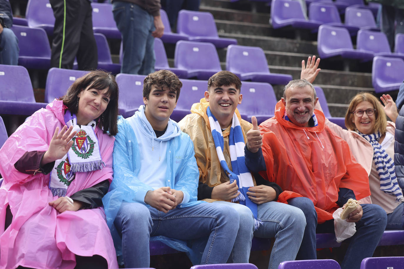 Búscate en las gradas del estadio José Zorrilla (3/4)